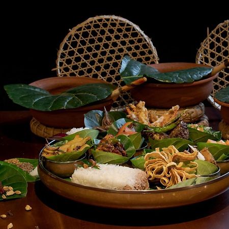 Kings Pavilion Luxury Hotel Kandy Ngoại thất bức ảnh